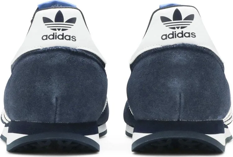 Adidas Orion Terry Fox '40th Anniversary' sneakers, blue