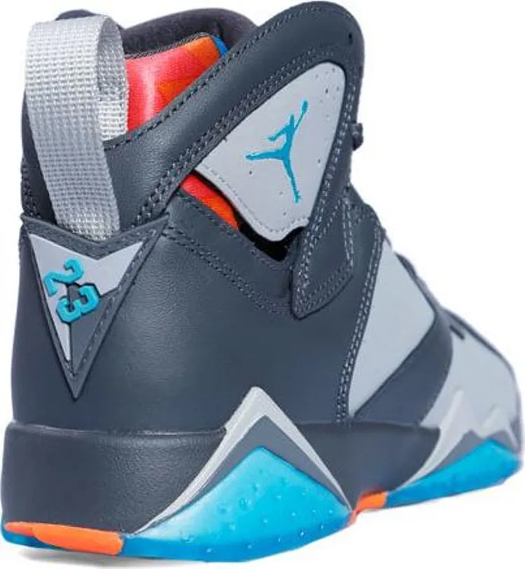 Air Jordan 7 Retro GS Barcelona Days sneakers, gray