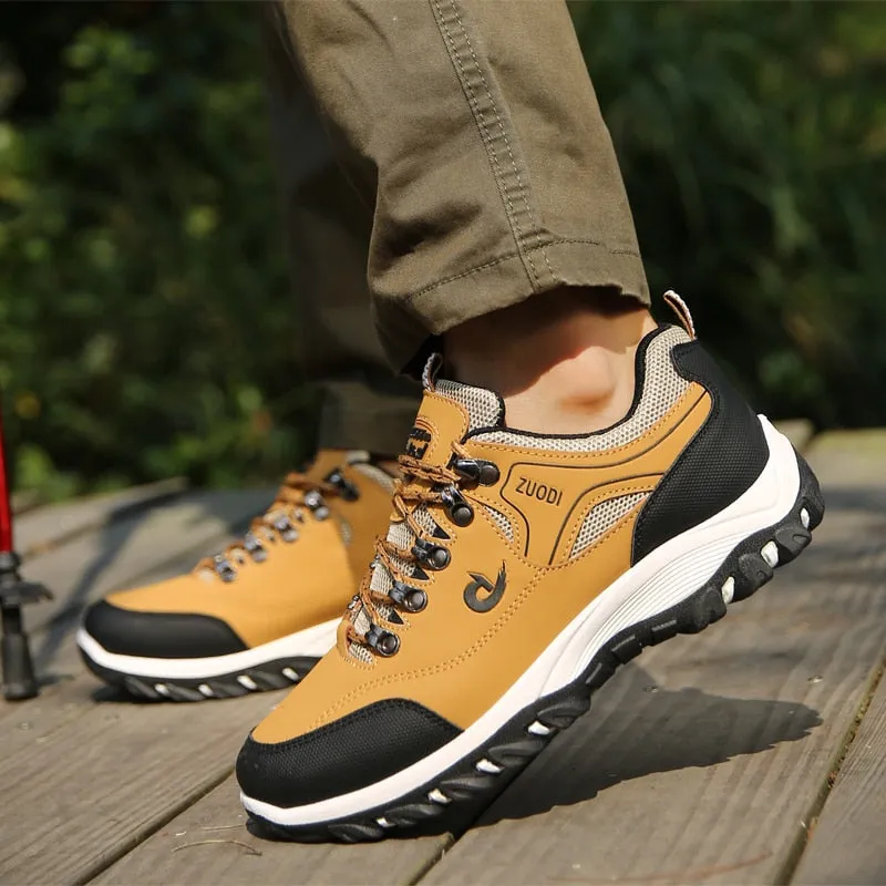 Spring Autumn Breathable Light Men's shoes Wearable Hiking Sneakers Non-slip Quality Leather Casual Shoes Big Size 39-47
